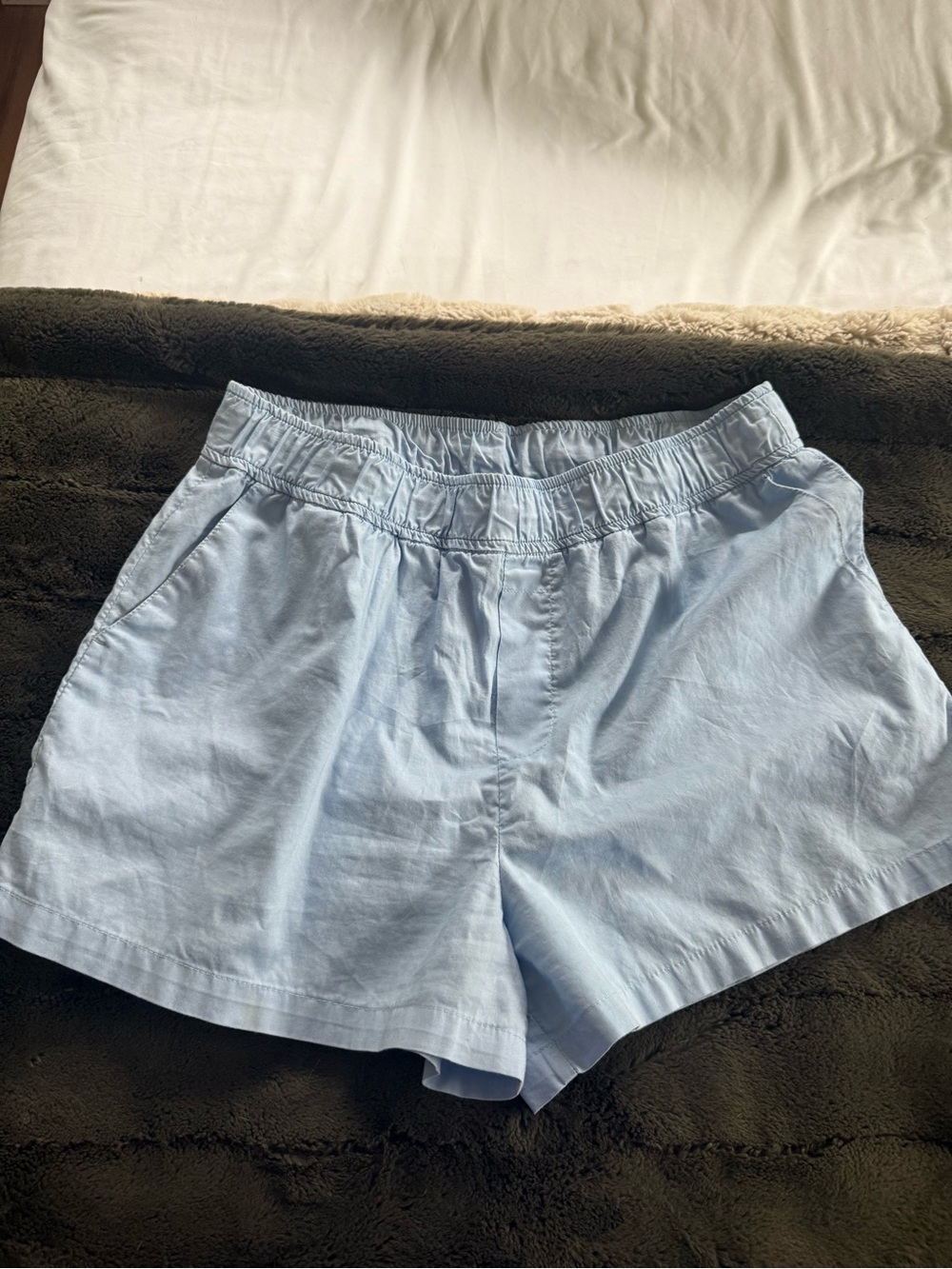 Almina Concept 100% cotton Light Blue Elastic-Waist Shorts for Women
